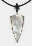 Mother of pearl white shell arrow pendant buy bulk online