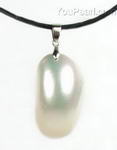 White mother of pearl shell pendant discounted sale, 23x40mm
