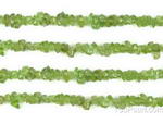 Peridot, 3-5mm chip, natural gemstone beads. Sold per 36-inch